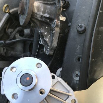 Florida Fleet Management Services - Water pump service. Get it done before broke down in the road, don't let to get worse that could lead to a costly repair if the engine fails - Auto Repair Near Me Florida Fleet Management Services - Water pump service. Get it done before broke down in the road, don't let to get worse that could lead to a costly repair if the engine fails - Auto Repair Near Me