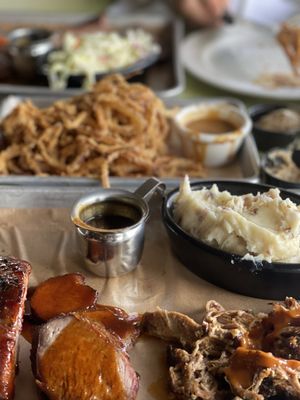 Lucille's Smokehouse Bar-B-Que by null