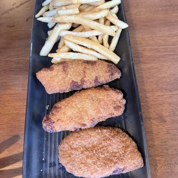 Toast Downey - Chicken kids plate - Breakfast & Brunch Near Me - Downey, California Toast Downey - Chicken kids plate - Breakfast & Brunch Near Me - Downey, California
