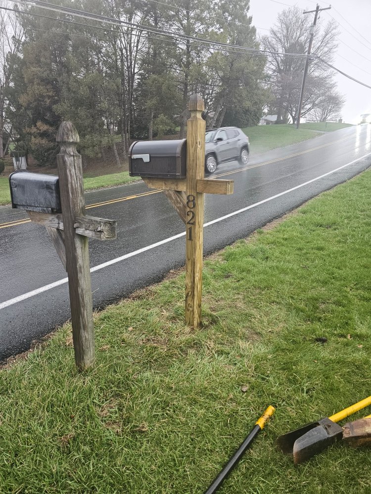 Slide of Lynn's Handyman Services