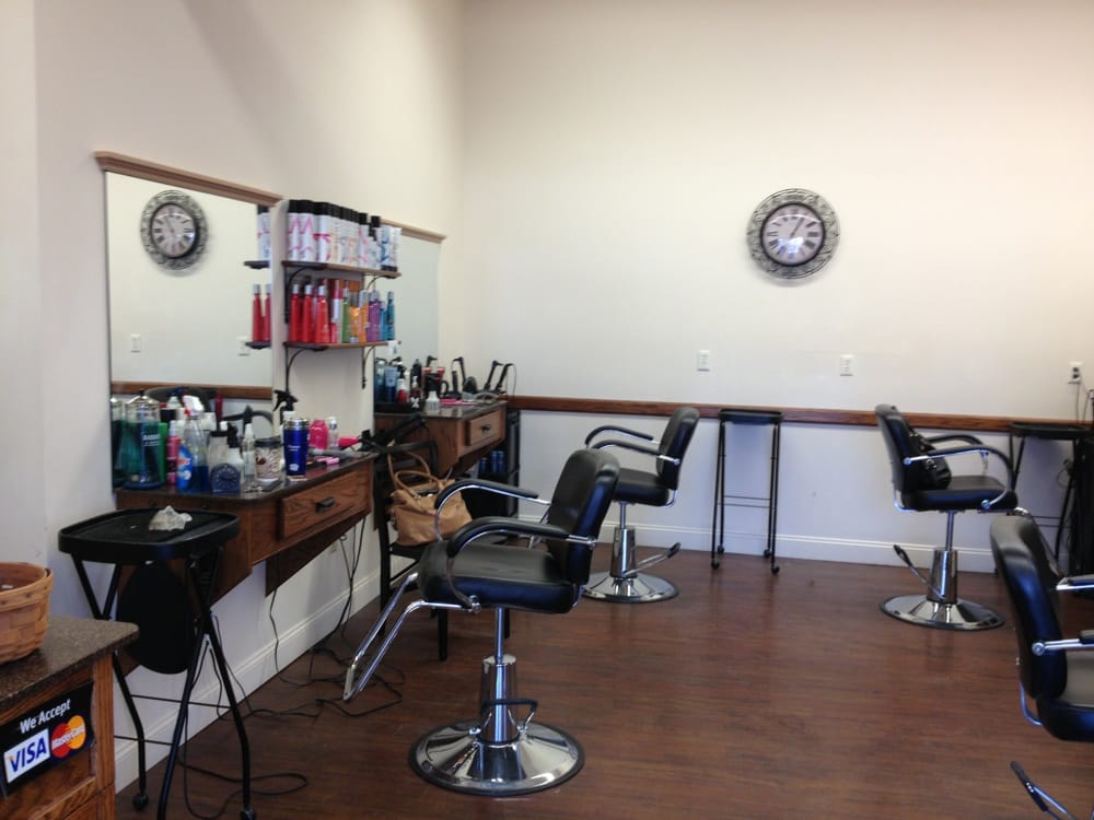 Bellezza Hair Salon Logo