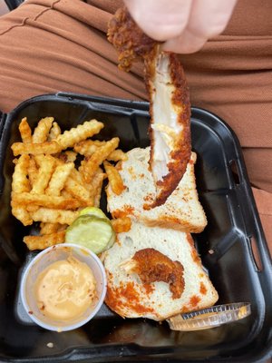 Dave's Hot Chicken by null