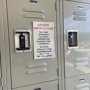 Epic Laundromat - If you need to step out that have free lockers for your belongings. - Laundromat Near Me - Denver, Colorado