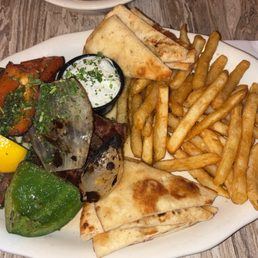Lamb Souvlaki Platter Lamb Souvlaki Platter