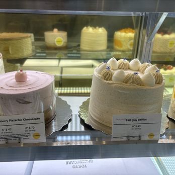 Tokyo Cheesecake Cafe - Desserts Near Me - Mississauga, Ontario Tokyo Cheesecake Cafe - Desserts Near Me - Mississauga, Ontario