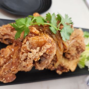 Viet Chubby Boy - Chubby Wings. - Asian Fusion Near Me - Honolulu, Hawaii