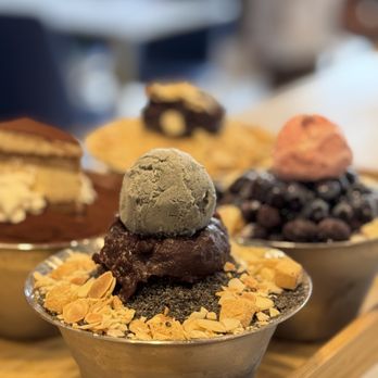 The Cups - Desserts Near Me - Vaughan, Ontario The Cups - Desserts Near Me - Vaughan, Ontario