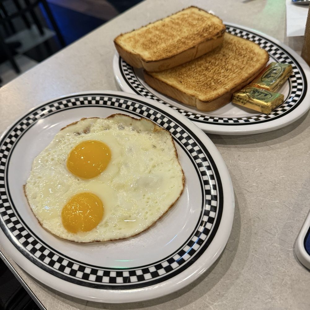 Downtown Diner - Diners Near Me - Celebration, Florida Downtown Diner - Diners Near Me - Celebration, Florida