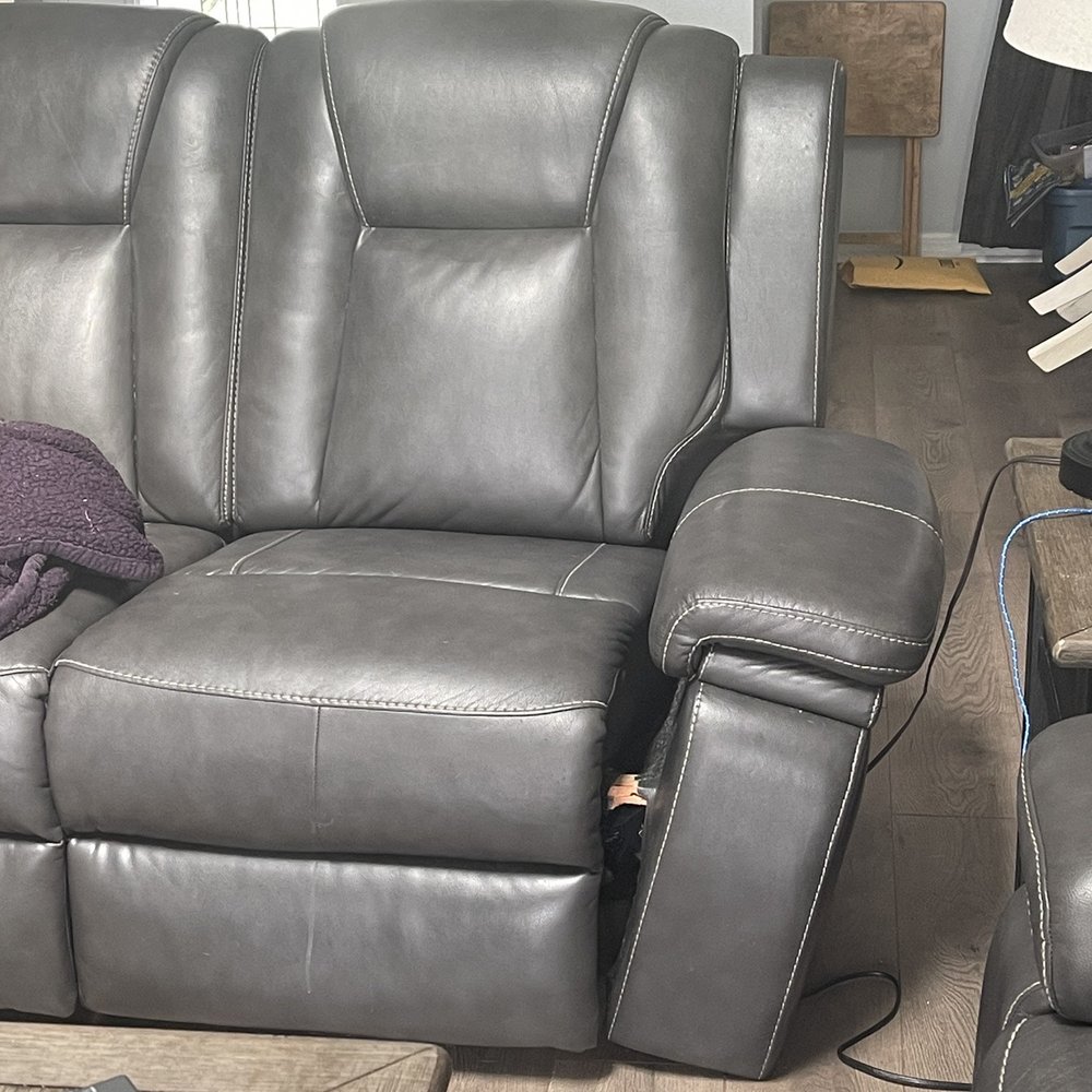 Ashley Store - Loveseat Purchased From Ashley Furniture in Ocala, FLorida. - Furniture Stores Near Me - Gainesville, Florida Ashley Store - Loveseat Purchased From Ashley Furniture in Ocala, FLorida. - Furniture Stores Near Me - Gainesville, Florida