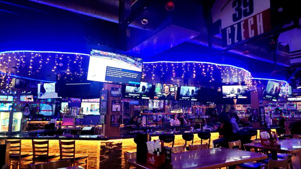 Tom Reid's Hockey City Pub by null