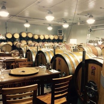 Big Head Wines - The tasting room is way cool - Wineries Near Me - Niagara-on-the-Lake, Ontario Big Head Wines - The tasting room is way cool - Wineries Near Me - Niagara-on-the-Lake, Ontario