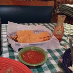 El Ranchero Mexican Restaurant - Chips and salsa