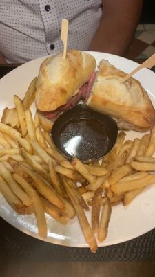 Pendy's Grosse Pointe by null