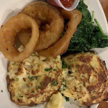 Frisco Tap House - MARYLAND CRAB CAKE - American Near Me - Gambrills, Maryland Frisco Tap House - MARYLAND CRAB CAKE - American Near Me - Gambrills, Maryland