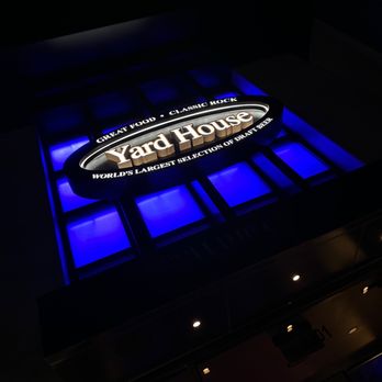Yard House - New American Near Me - Lombard, Illinois