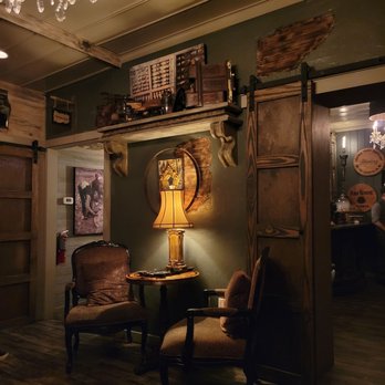 The Thirsty Cobbler - Speakeasies Near Me - Ocala, Florida
