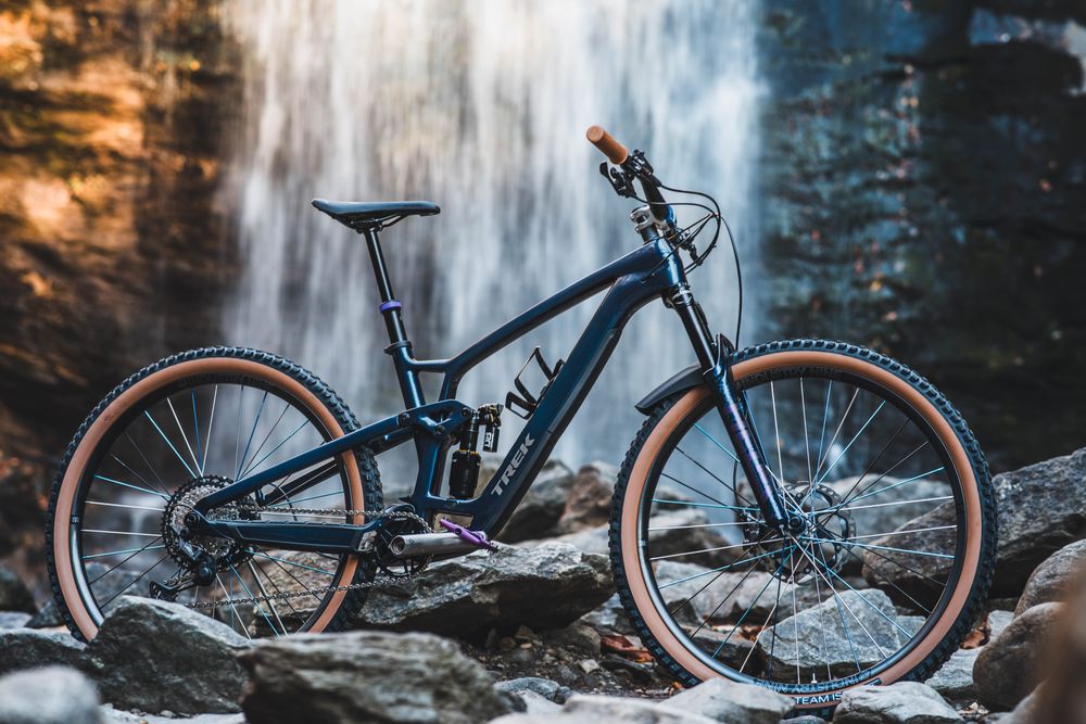 Social spots from Earth Mountain Bicycle