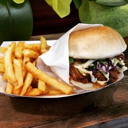 BBQ Beef Sandwich Lunch
