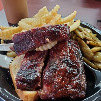 G’s BBQ - Pork Ribs, fries, green beans. - Barbeque Near Me - Starke, Florida G’s BBQ - Pork Ribs, fries, green beans. - Barbeque Near Me - Starke, Florida