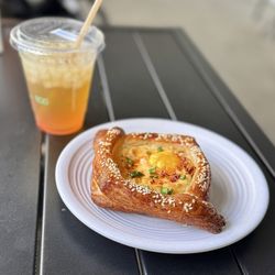 Patisserie By Simone - Chili ricotta egg danish