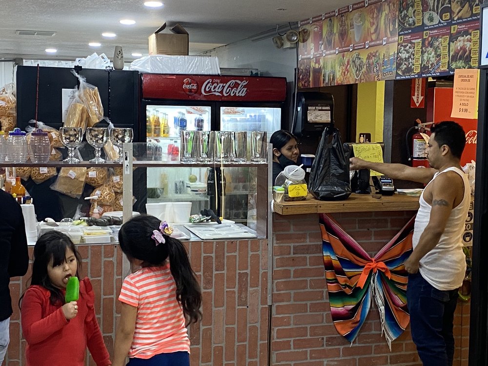 RUBIOS MEXICAN FOOD STORE Updated September 2024 29 Photos 2319 W