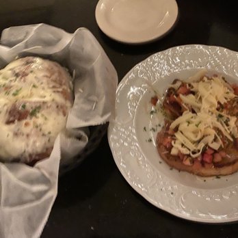 Mama Carolla's - Garlic Cheese Bread and Bruschetta - Italian Near Me - Indianapolis, Indiana Mama Carolla's - Garlic Cheese Bread and Bruschetta - Italian Near Me - Indianapolis, Indiana