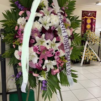 Kamala Flowers - Florists Near Me - Westminster, California
