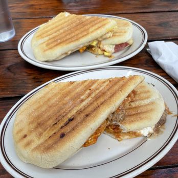 Il Bambino - Piggie Smalls and The Love Handles - Italian Near Me - Astoria, New York