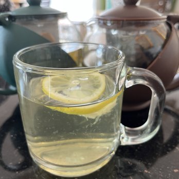 Mango Haus - Citrus Green Tea - Breakfast & Brunch Near Me - Bakersfield, California