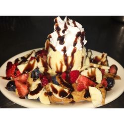 Las Palmas Express - Ice cream nachos!