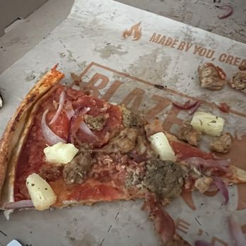 Blaze Pizza - Pizza Near Me - San Francisco, California Blaze Pizza - Pizza Near Me - San Francisco, California