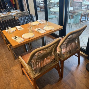 Meximodo - Seating - Mexican Near Me - Metuchen, New Jersey