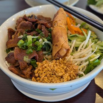 Pho Duong - Warm grilled pork noodles - Vietnamese Near Me - Centreville, Virginia Pho Duong - Warm grilled pork noodles - Vietnamese Near Me - Centreville, Virginia