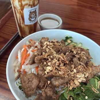 Mama Bear Pho And Boba - Bún thịt nướng - Coffee & Tea Near Me - Orlando, Florida Mama Bear Pho And Boba - Bún thịt nướng - Coffee & Tea Near Me - Orlando, Florida
