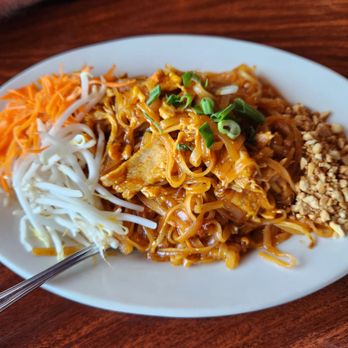Cha Thai Restaurant - Pad Thai - Thai Near Me - Orange, California Cha Thai Restaurant - Pad Thai - Thai Near Me - Orange, California
