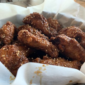Hong Noodle - Honey garlic wings - Ramen Near Me - Bellevue, Washington