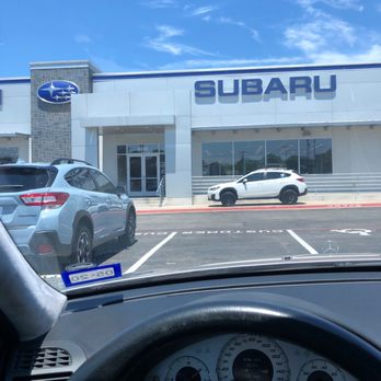 Austin Subaru - Sales entrance - Car Dealers Near Me - Austin, Texas