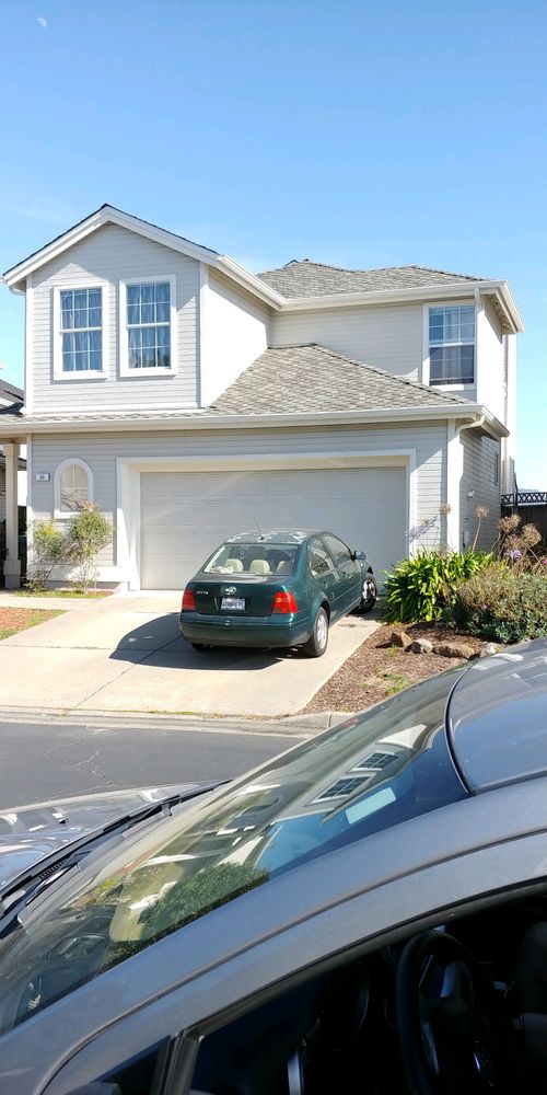 Slide of Tommy Roofing Consultant