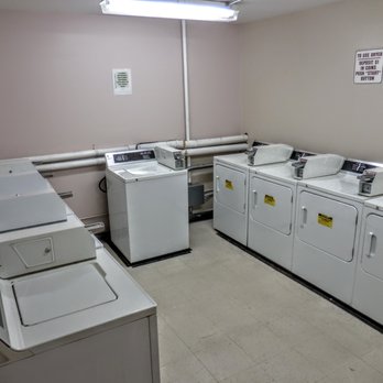Mountaintop Condos - Laundry facilities on each floor - Vacation Rentals Near Me - Snowshoe, West Virginia Mountaintop Condos - Laundry facilities on each floor - Vacation Rentals Near Me - Snowshoe, West Virginia