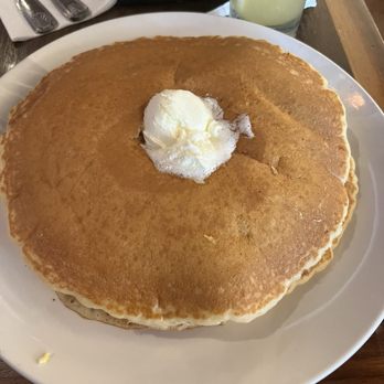 Broken Yolk Cafe - Breakfast & Brunch Near Me - National City, California Broken Yolk Cafe - Breakfast & Brunch Near Me - National City, California