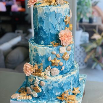 Chef Rabbit - Wedding Cake - Caterers Near Me - Long Beach , California
