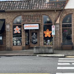 Puddletown Games & Puzzles - Their outside