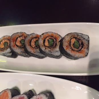 Miyozen - Tiger roll - Sushi Bars Near Me - Emeryville, California Miyozen - Tiger roll - Sushi Bars Near Me - Emeryville, California