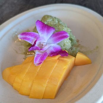 Nok’s Kitchen - Mango sticky rice - Laotian Near Me - Westminster, California Nok’s Kitchen - Mango sticky rice - Laotian Near Me - Westminster, California