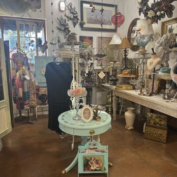 Rhondas Relics - Trudy's Space - Used, Vintage & Consignment Near Me - Arroyo Grande, California Rhondas Relics - Trudy's Space - Used, Vintage & Consignment Near Me - Arroyo Grande, California