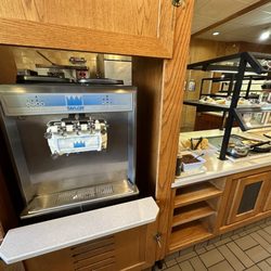 Bonanza Restaurant - The ice cream machine and some deserts.