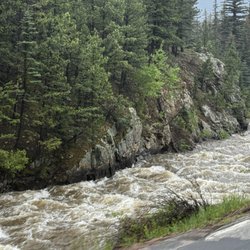 Pinon  Vacation Rentals - Beautiful river!