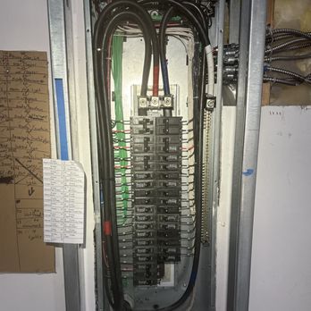 Formula 7 Electric - Commercial retail store panel change - Electricians Near Me Formula 7 Electric - Commercial retail store panel change - Electricians Near Me