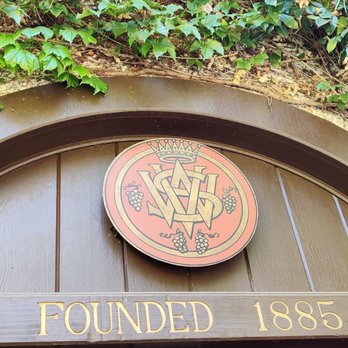 V Sattui Winery - Wineries Near Me - Saint Helena, California V Sattui Winery - Wineries Near Me - Saint Helena, California