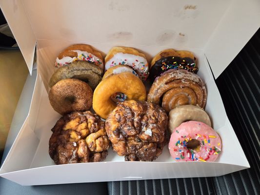 The Donut House by null